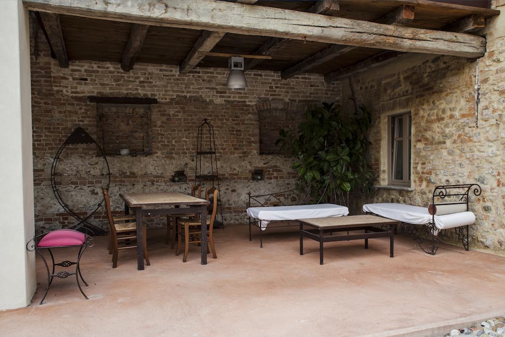 A Mira 'D Novel Guest House Novello Exterior foto